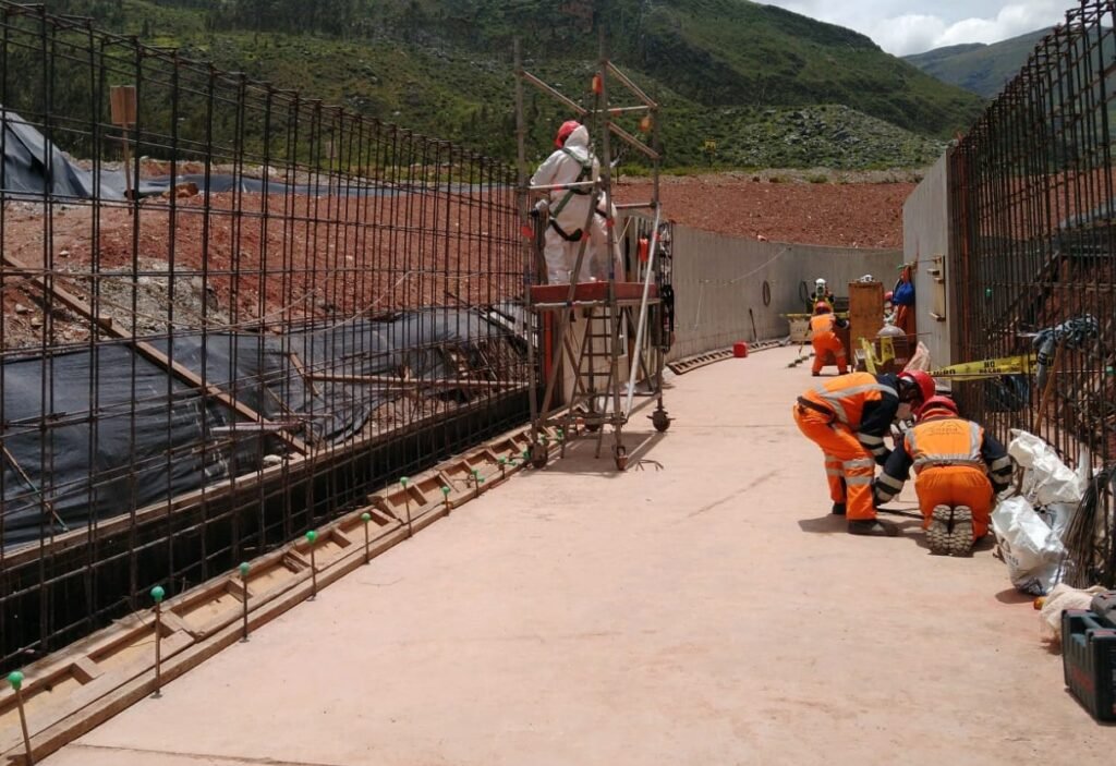 trab.const